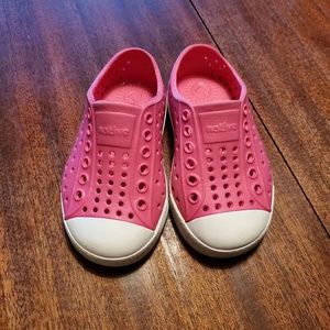 Toddlers girls native shoes